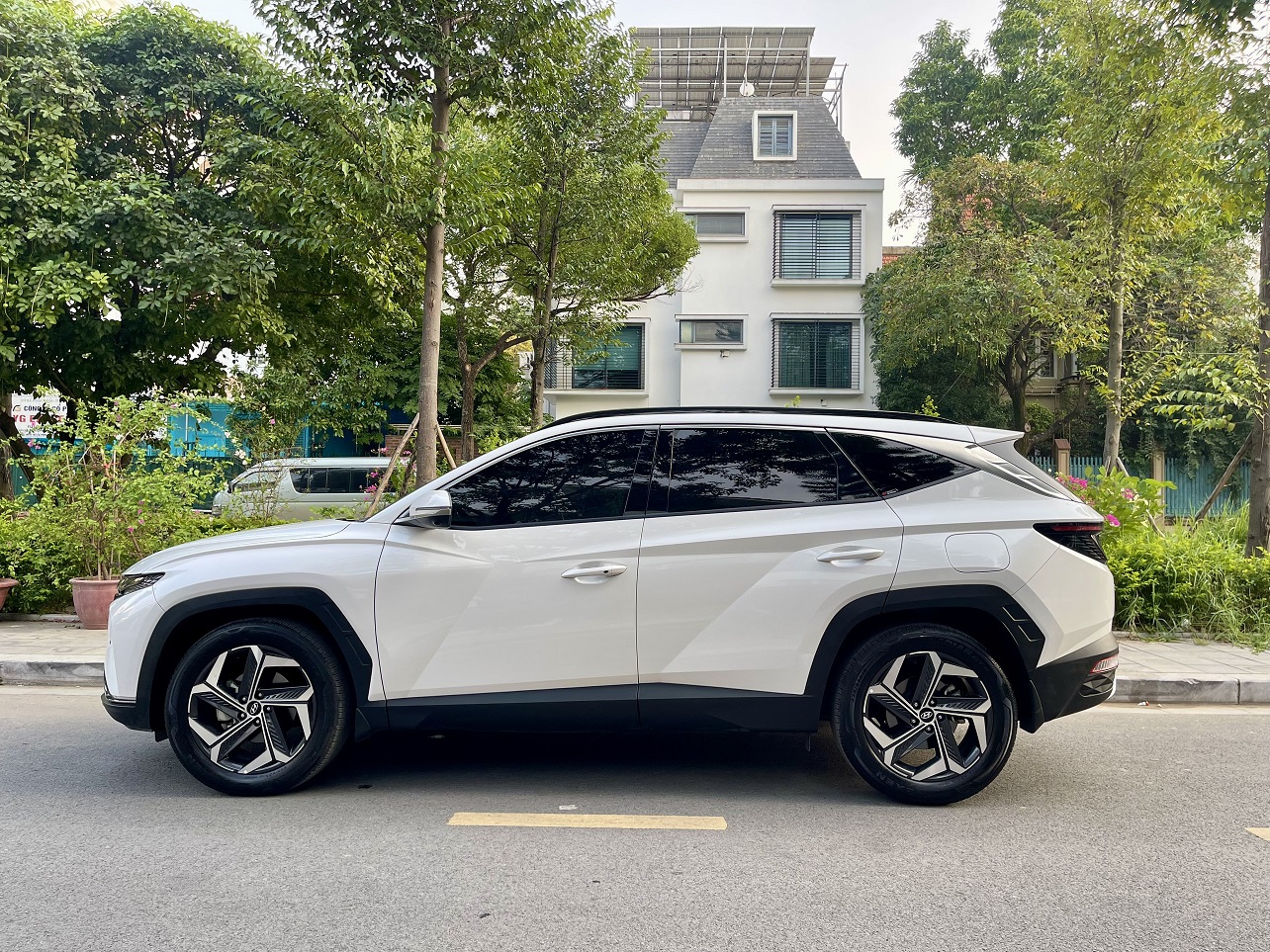 Hyundai Tucson 1.6AT Turbo 2022 màu trắng (Đã bán)