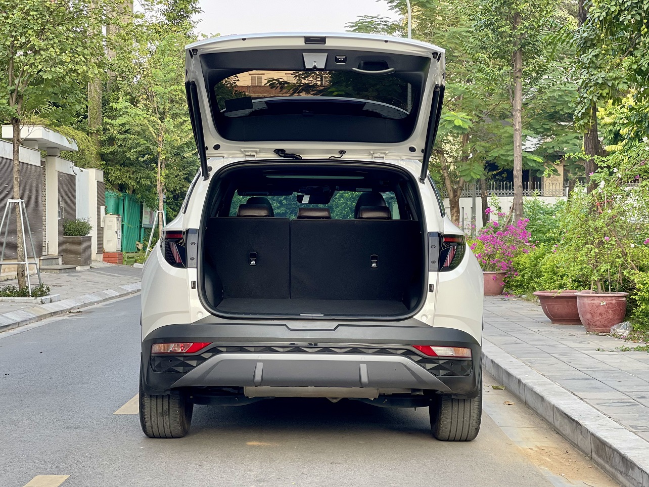 Hyundai Tucson 1.6AT Turbo 2022 màu trắng (Đã bán)