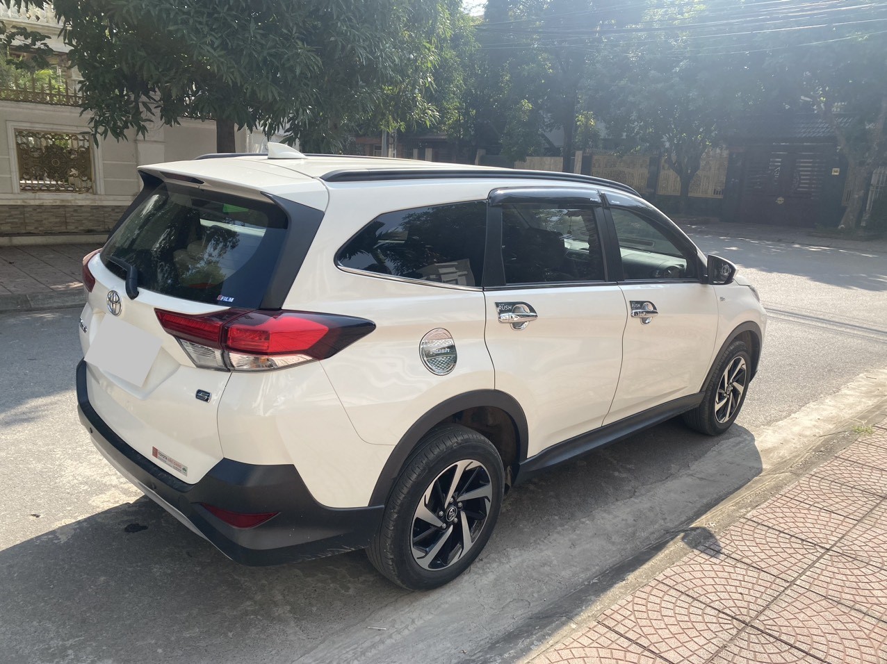Toyota Rush S 1.5AT 2020 màu trắng (đã bán)