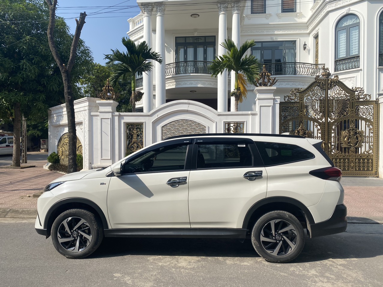Toyota Rush S 1.5AT 2020 màu trắng (đã bán)