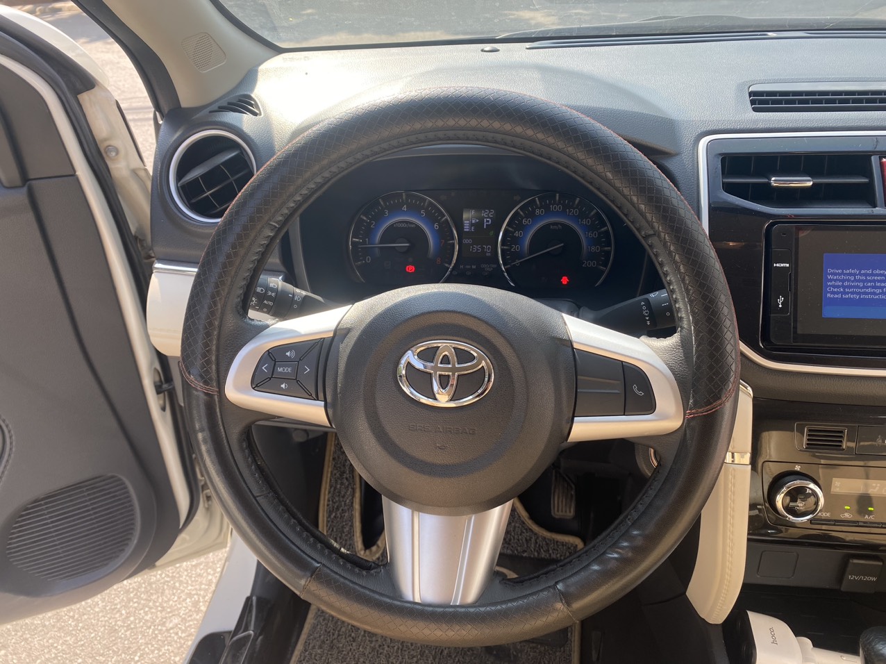 Toyota Rush S 1.5AT 2020 màu trắng (đã bán)