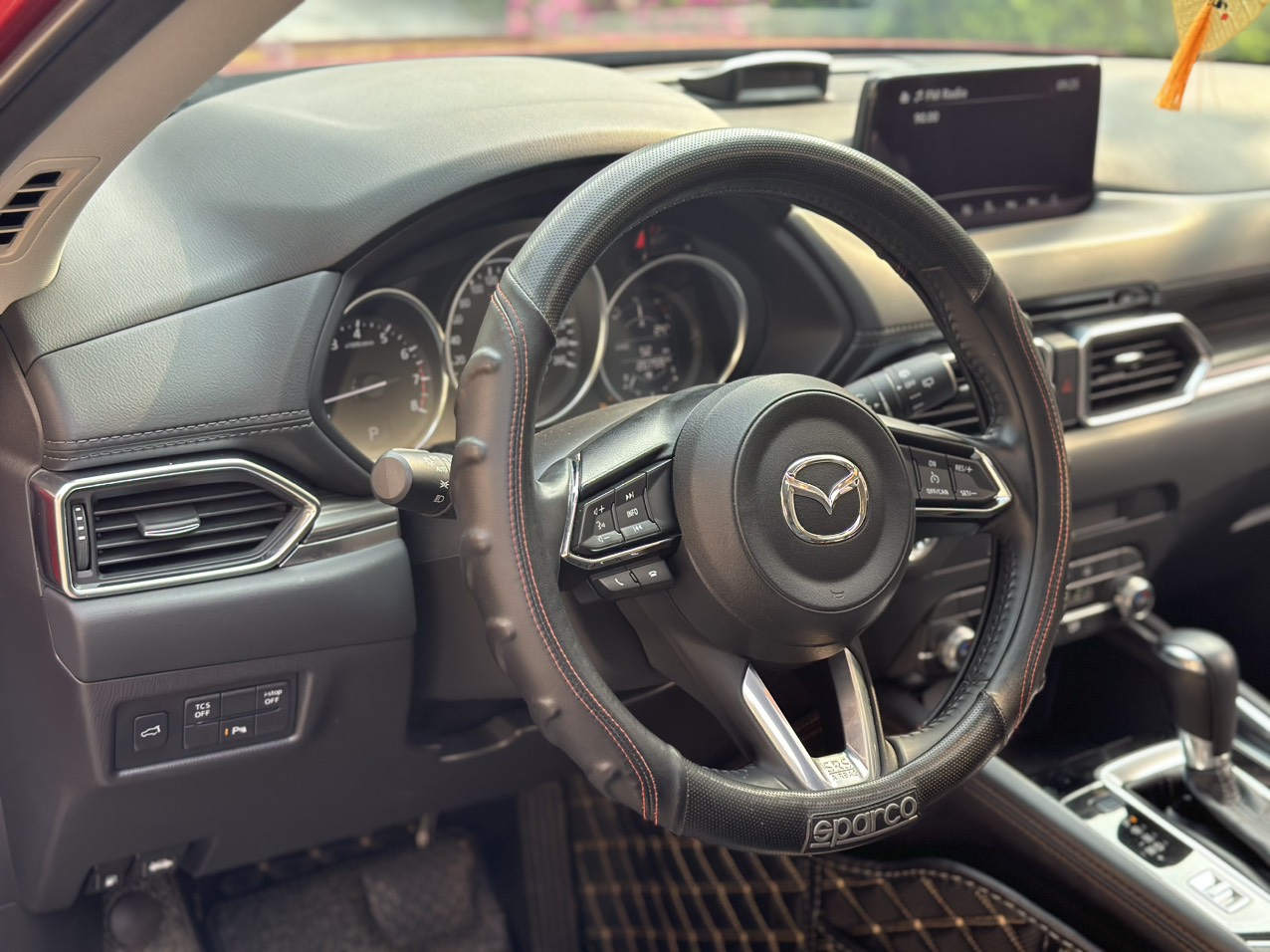 Mazda CX5 2.0 Luxury 2022 màu đỏ pha lê (Đã bán)