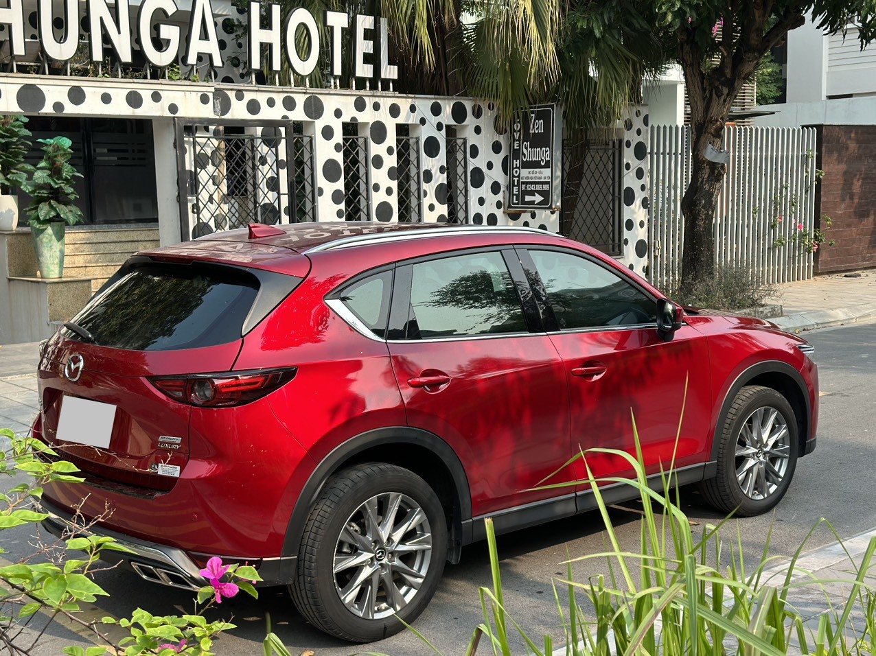Mazda CX5 2.0 Luxury 2022 màu đỏ pha lê (Đã bán)