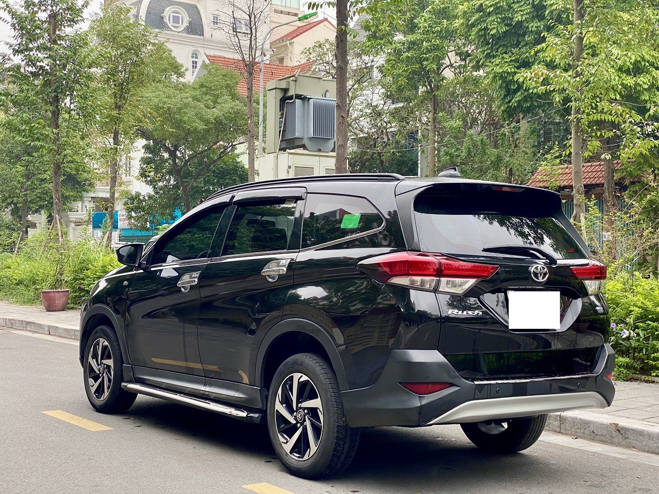 Toyota Rush S 1.5AT 2020 màu đen (Đã bán)