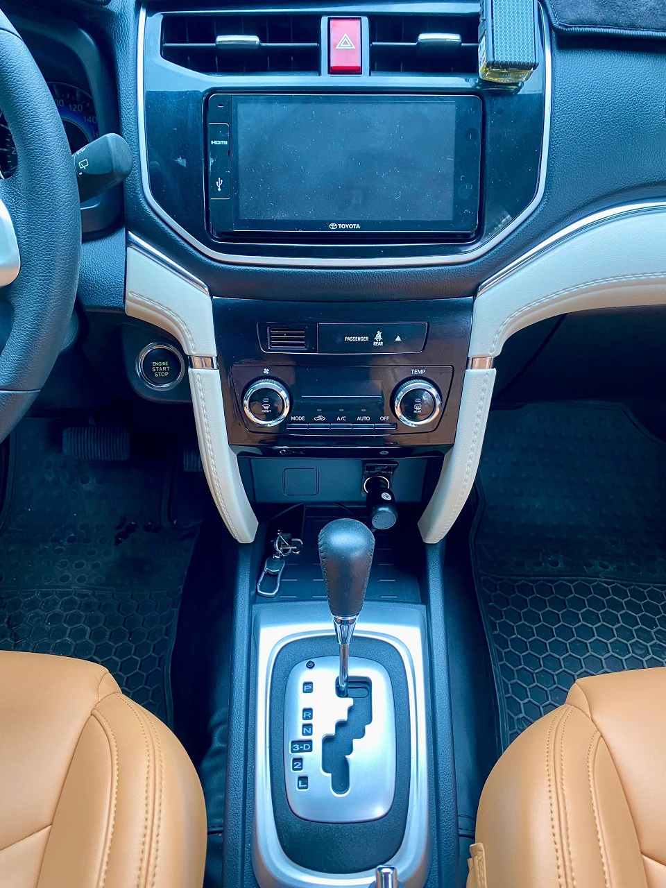 Toyota Rush S 1.5AT 2020 màu đen (Đã bán)