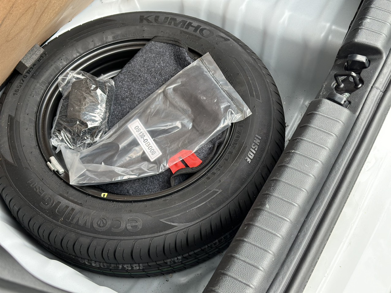 Hyundai I10 1.2AT 2023 màu trắng (Đã bán)