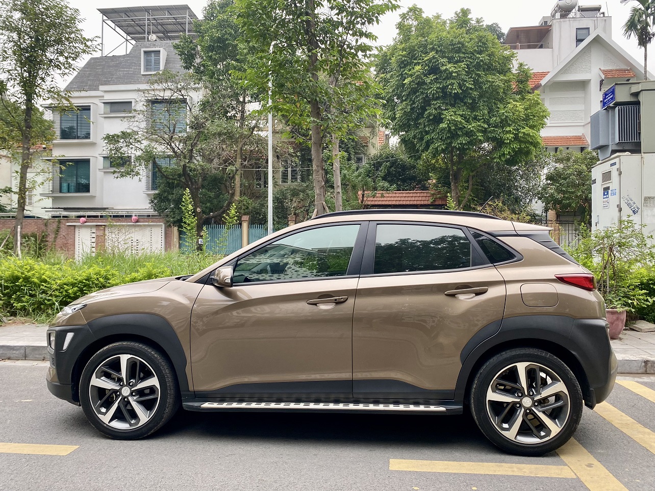 Hyundai Kona 2.0 AT 2018 màu vàng (đã bán)