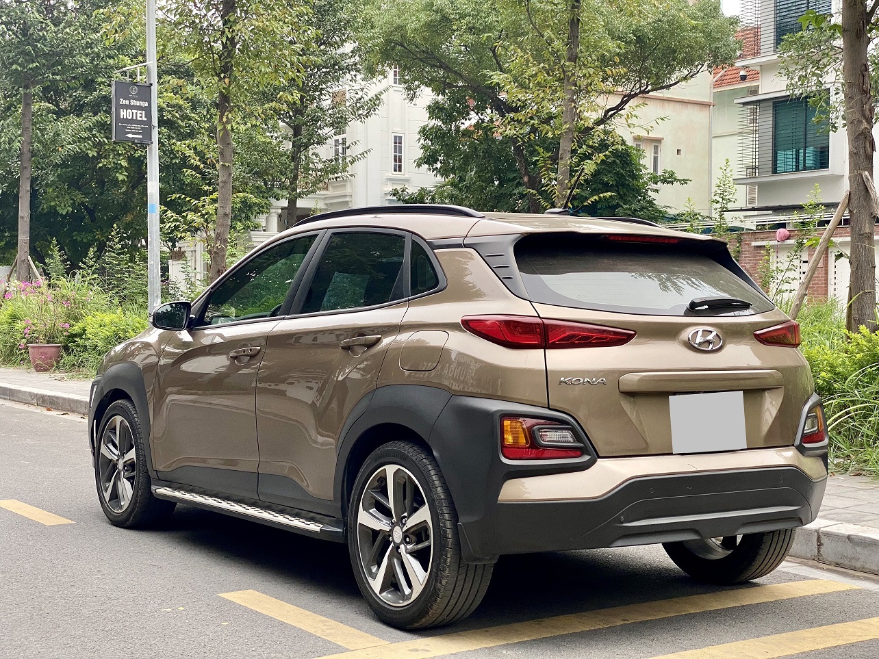 Hyundai Kona 2.0 AT 2018 màu vàng (đã bán)