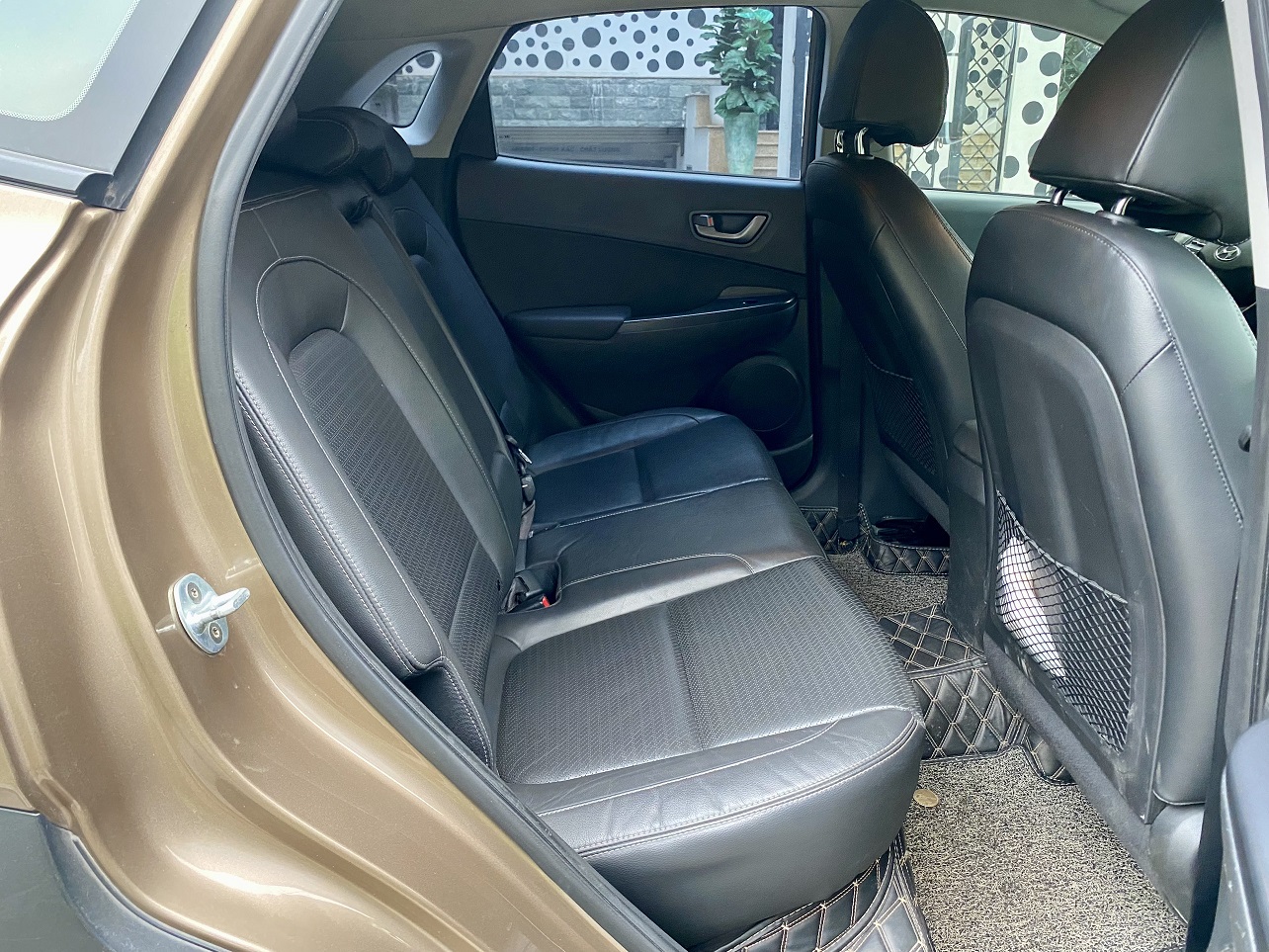 Hyundai Kona 2.0 AT 2018 màu vàng (đã bán)