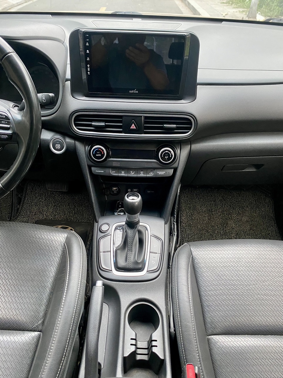 Hyundai Kona 2.0 AT 2018 màu vàng (đã bán)