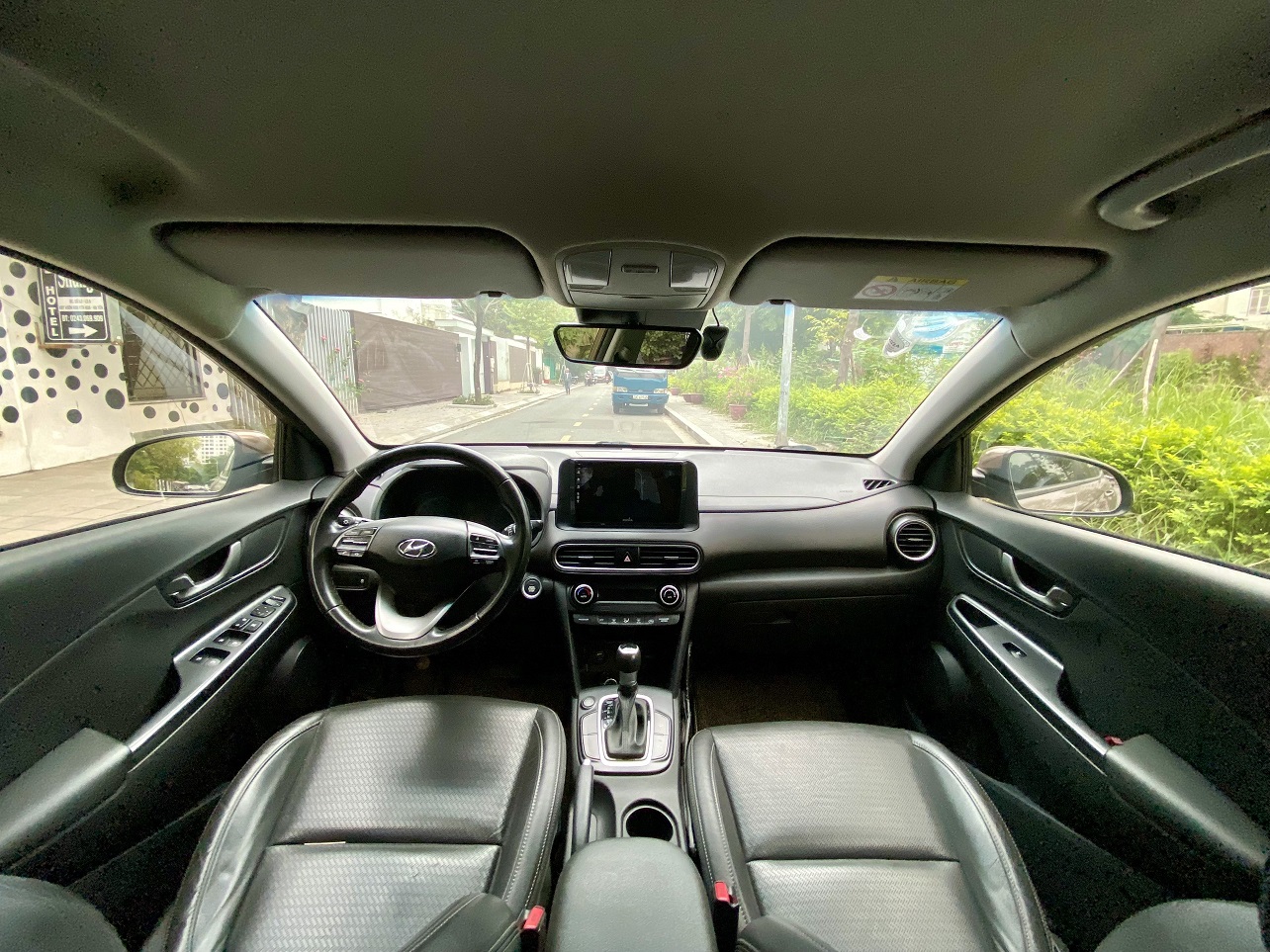 Hyundai Kona 2.0 AT 2018 màu vàng (đã bán)