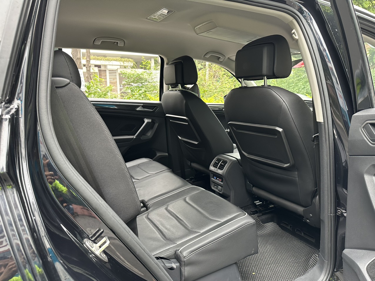 Volkswagen Tiguan Allspace Luxury 2.0 TSI model 2020 (đã bán)