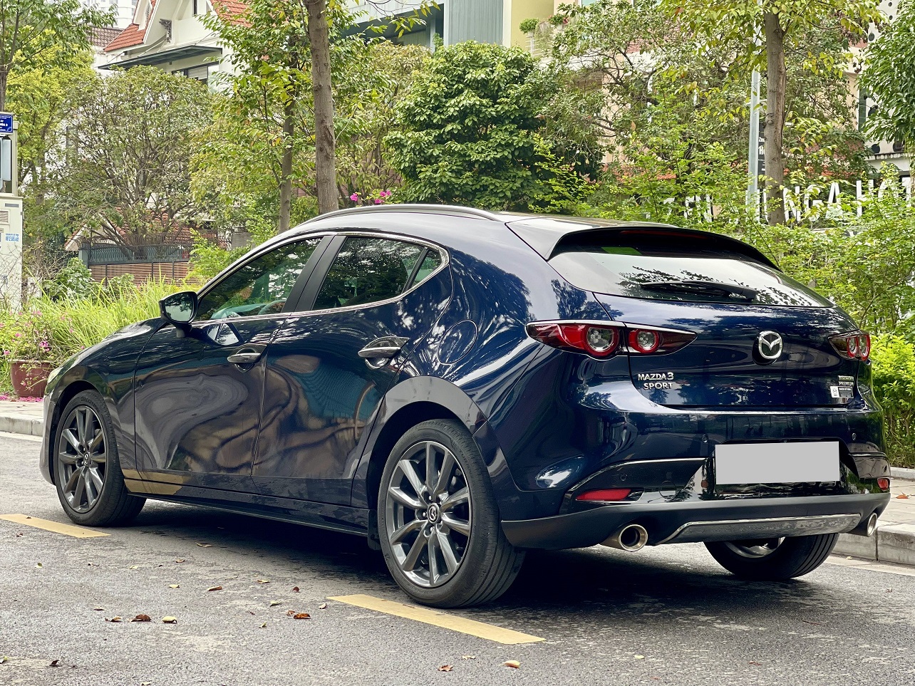 Mazda 3 hatchback 1.5 Premium 2022 màu xanh (đã bán)