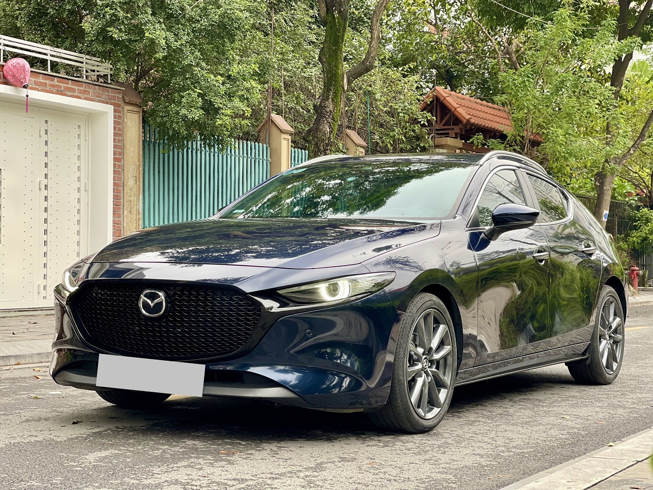 Mazda 3 hatchback 1.5 Premium 2022 màu xanh (đã bán)