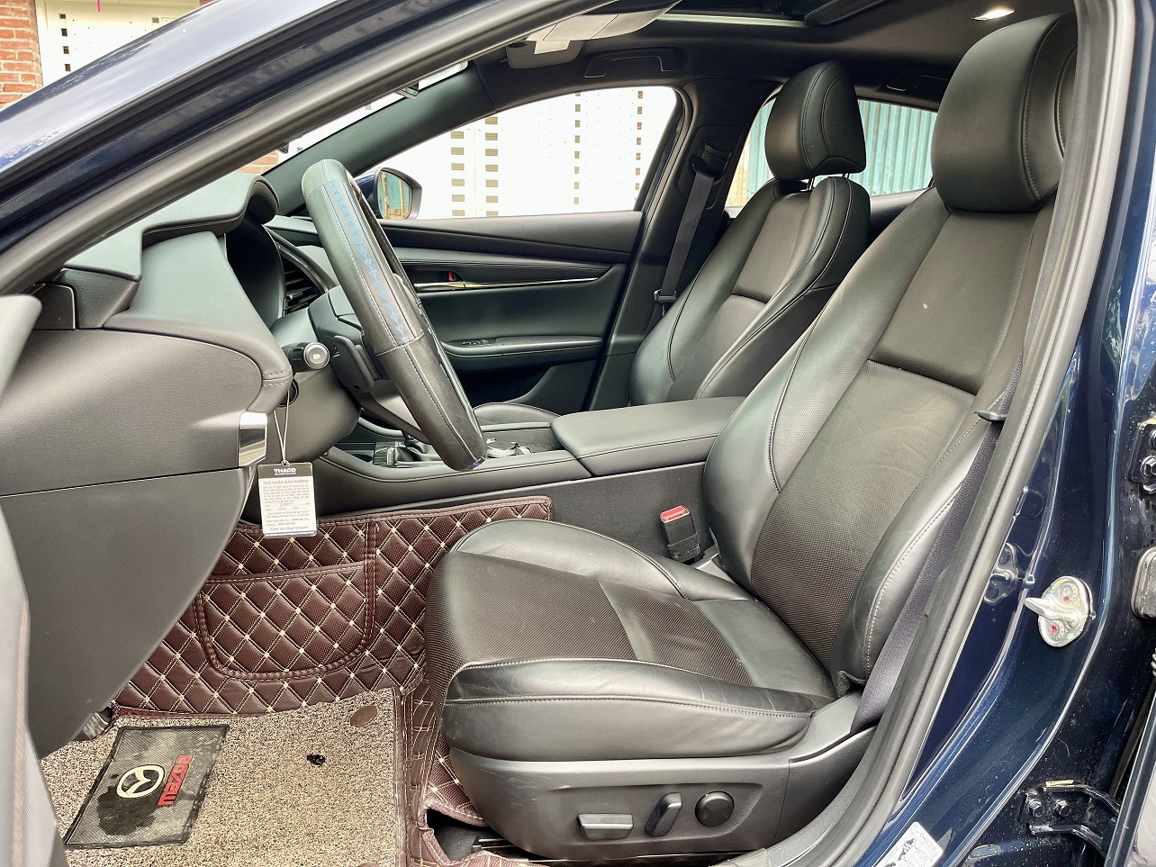 Mazda 3 hatchback 1.5 Premium 2022 màu xanh (đã bán)