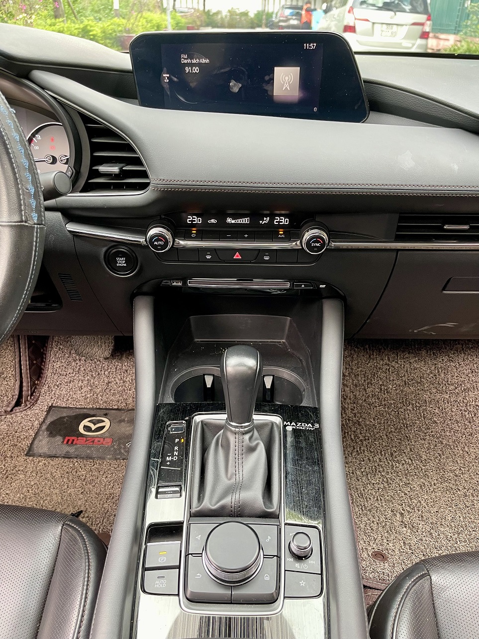 Mazda 3 hatchback 1.5 Premium 2022 màu xanh (đã bán)