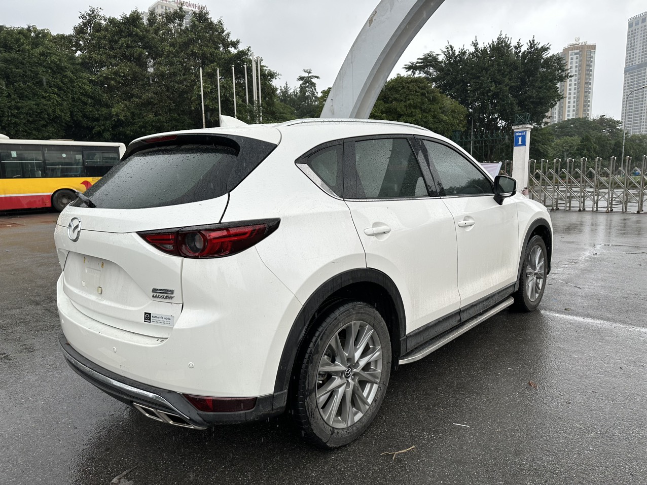 Mazda CX5 2.0 Luxury 2022 màu trắng (Đã bán)