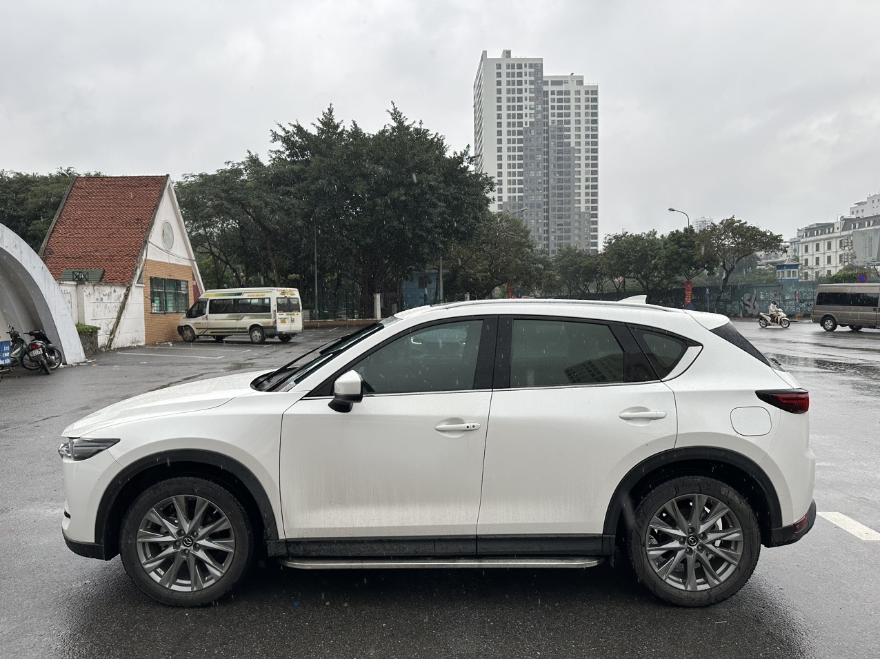 Mazda CX5 2.0 Luxury 2022 màu trắng (Đã bán)