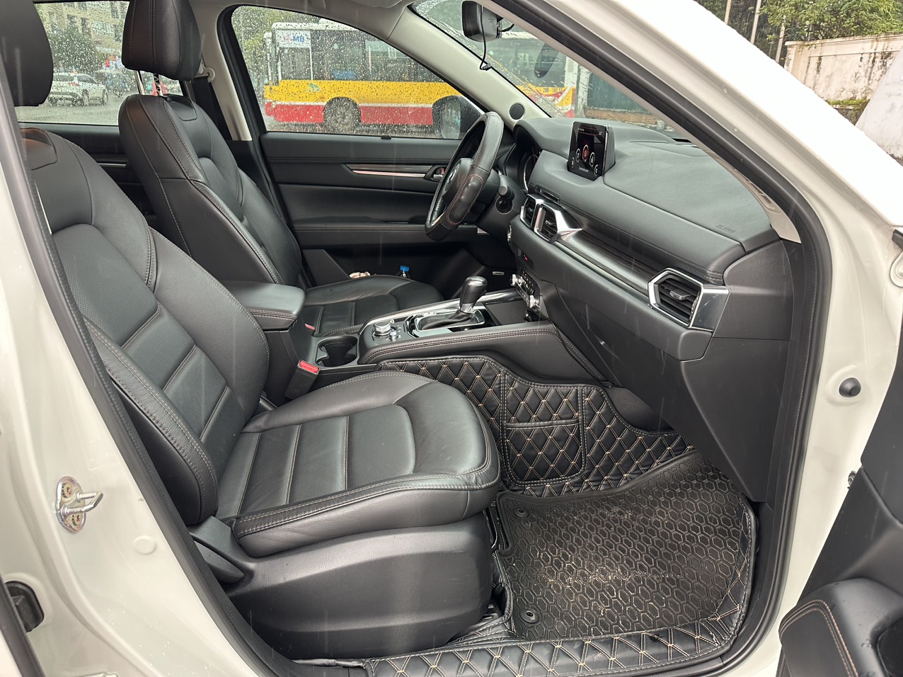 Mazda CX5 2.0 Luxury 2022 màu trắng (Đã bán)