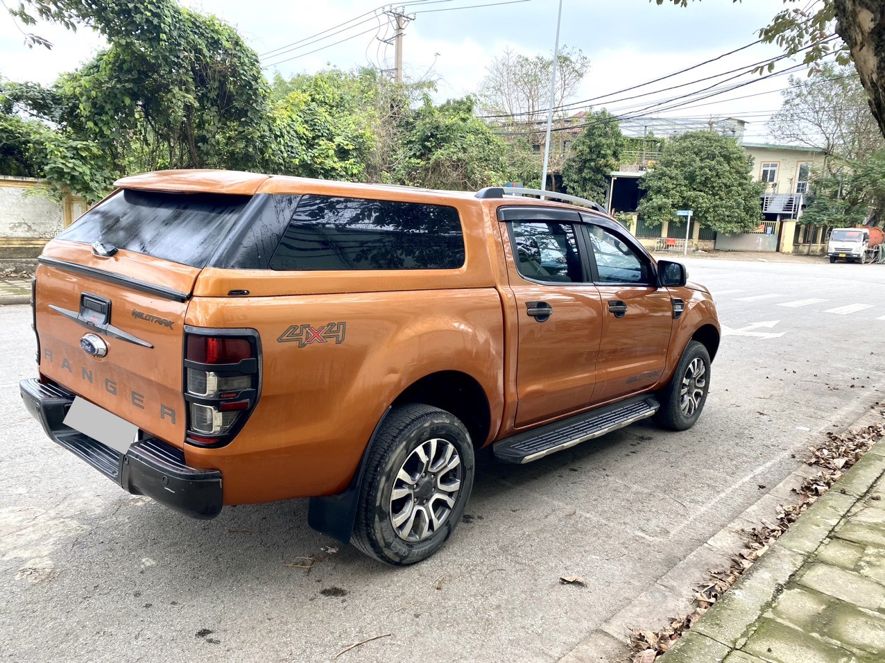 Ford Ranger Wildtrak 3.2L 4x4 AT Sync 3 2016 màu cam (đã bán)