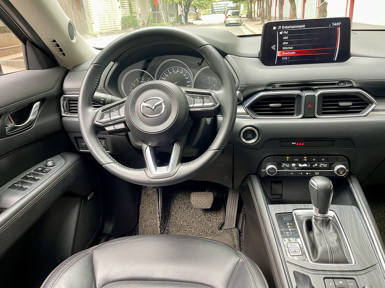 Mazda CX5 2.0 Luxury 2021 màu trắng (Đã bán)