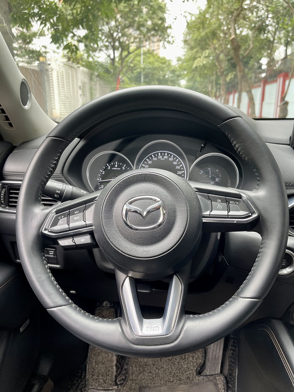 Mazda CX5 2.0 Luxury 2021 màu trắng (Đã bán)