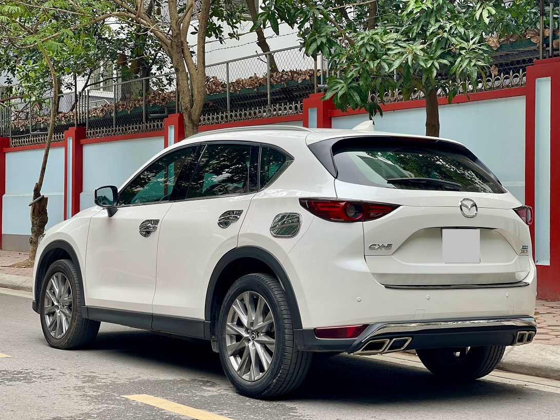 Mazda CX5 2.0 Luxury 2021 màu trắng (Đã bán)