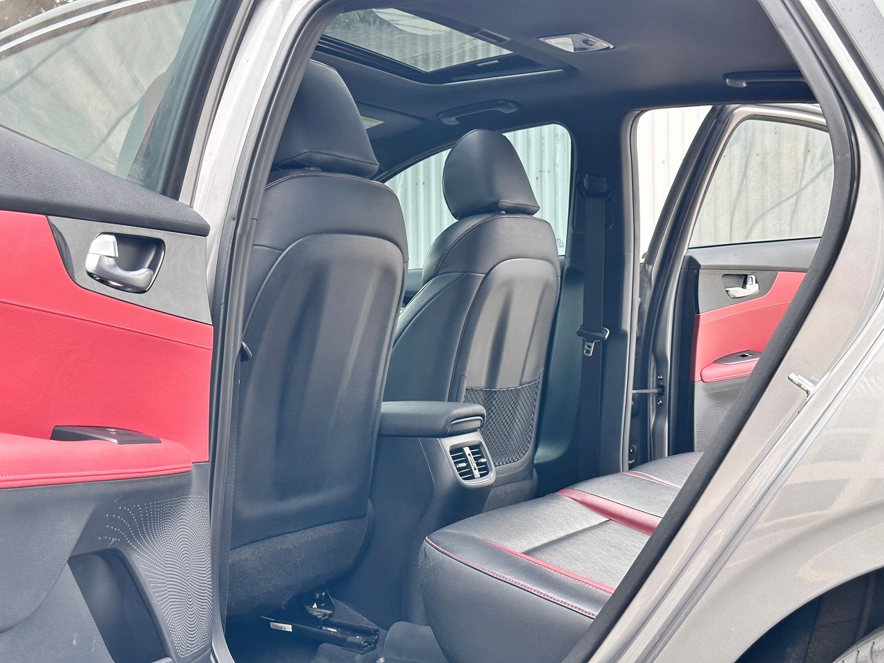 Kia K3 Premium 2.0 AT 2022 màu xám (đã bán)