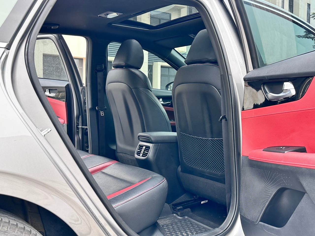 Kia K3 Premium 2.0 AT 2022 màu xám (đã bán)