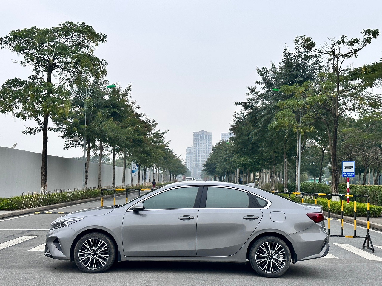 Kia K3 Premium 2.0 AT 2022 màu xám (đã bán)