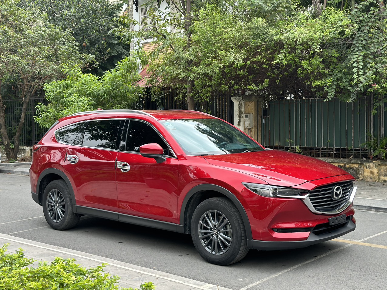 Mazda CX8 Deluxe 2021 màu đỏ pha lê (đã bán)