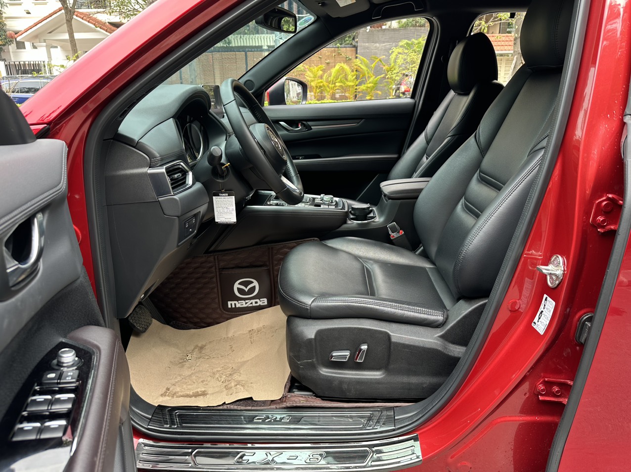 Mazda CX8 Deluxe 2021 màu đỏ pha lê (đã bán)