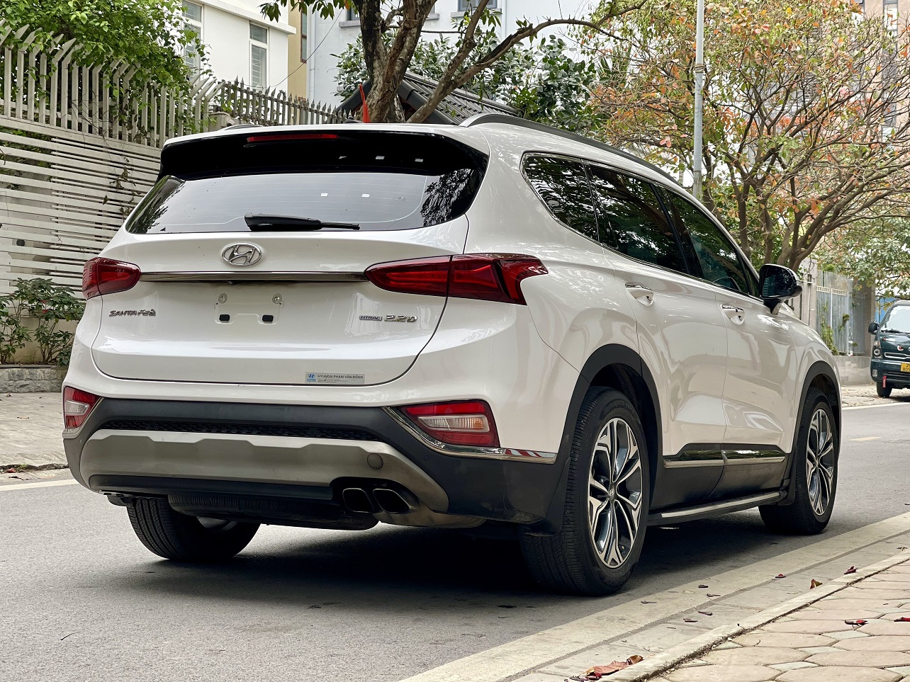 Hyundai Santafe 2.2L HTRAC bản máy dầu đặc biệt 2019 (đã bán)