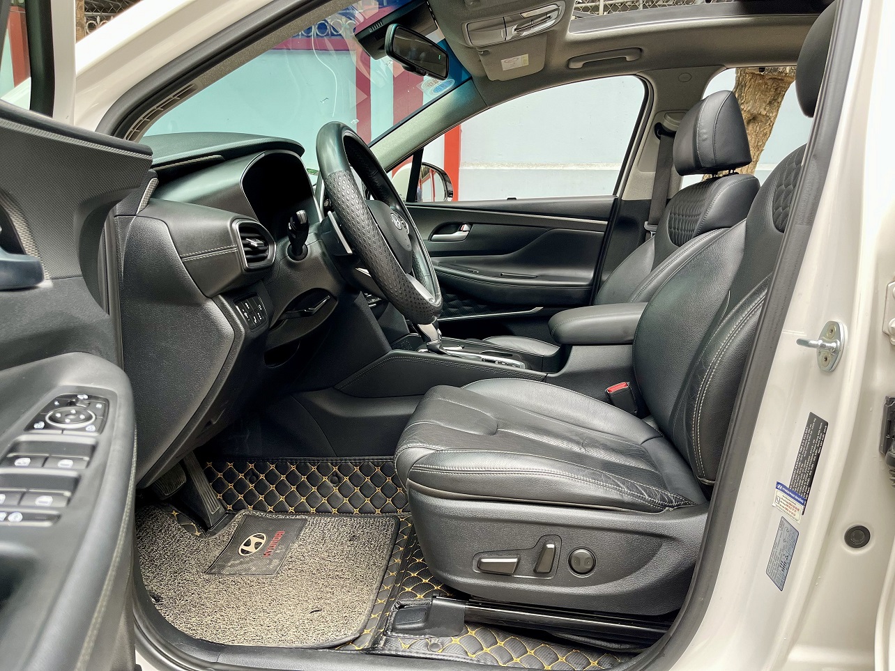 Hyundai Santafe 2.2L HTRAC bản máy dầu đặc biệt 2019 (đã bán)