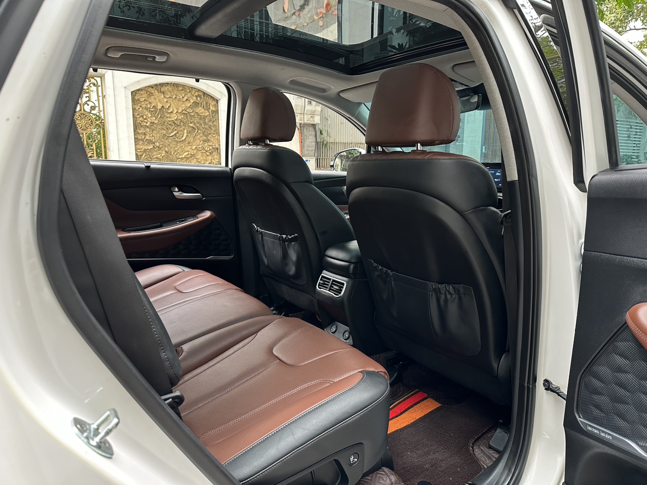 Hyundai Santafe 2.2D Premium màu trắng 2021 (đã bán)