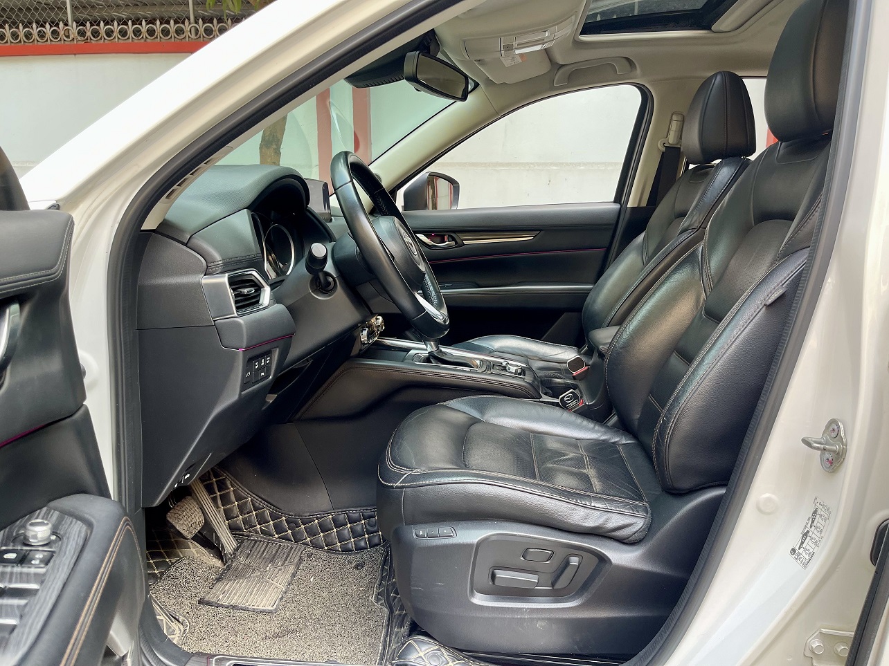 Mazda CX5 2.5AT 1 cầu 2018 màu trắng (đã bán)