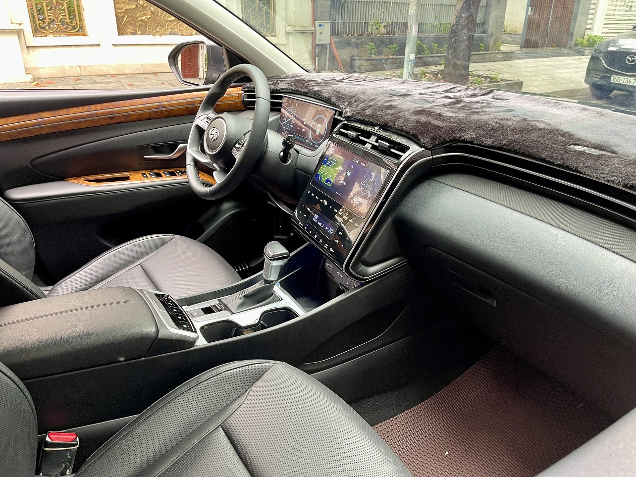 Hyundai Tucson 2.0ATH bản đặc biệt 2022 màu đen (đã bán)