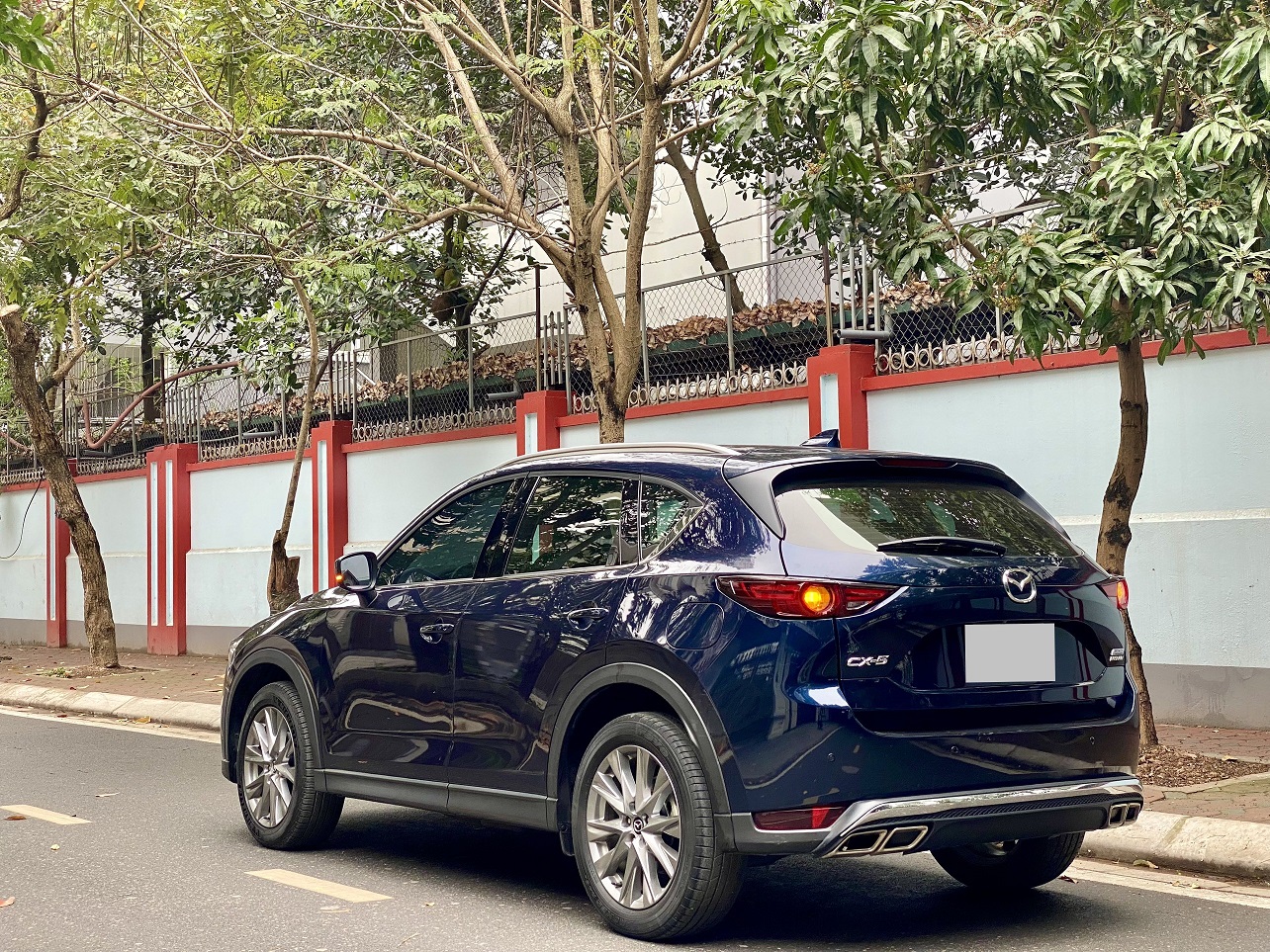 Mazda CX-5 2.0 Premium 2022 màu xanh (đã bán)