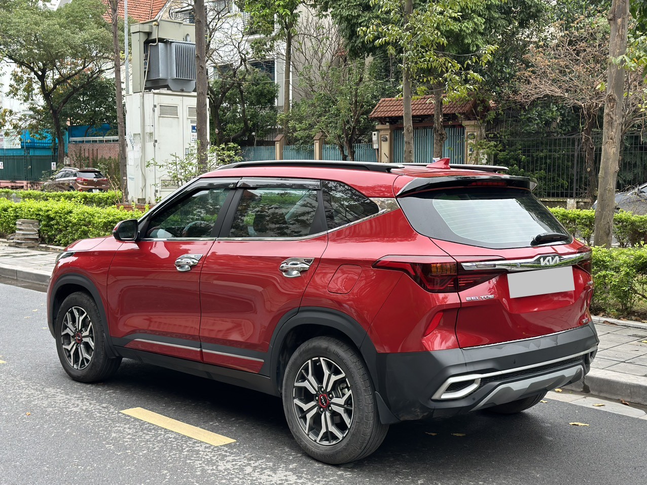 Kia Seltos 1.4 turbo Premium 2022 màu đỏ (đã bán)