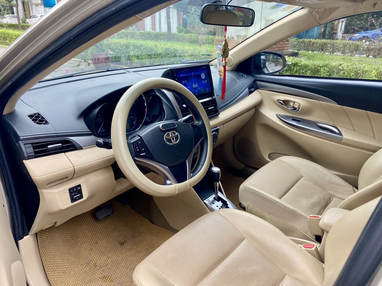 Toyota Vios G 1.5AT 2018  màu vàng cát (đã bán)