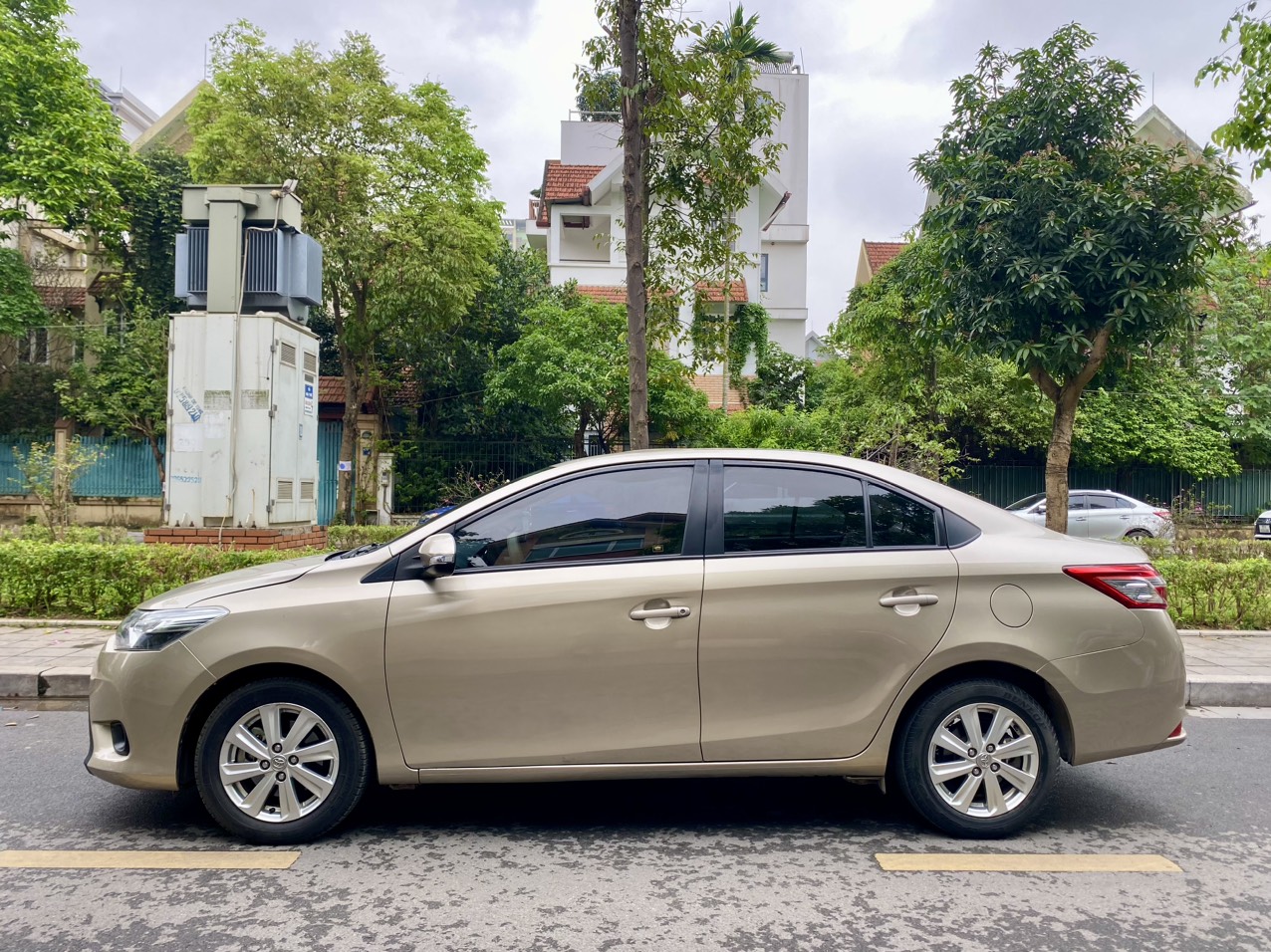 Toyota Vios G 1.5AT 2018  màu vàng cát (đã bán)