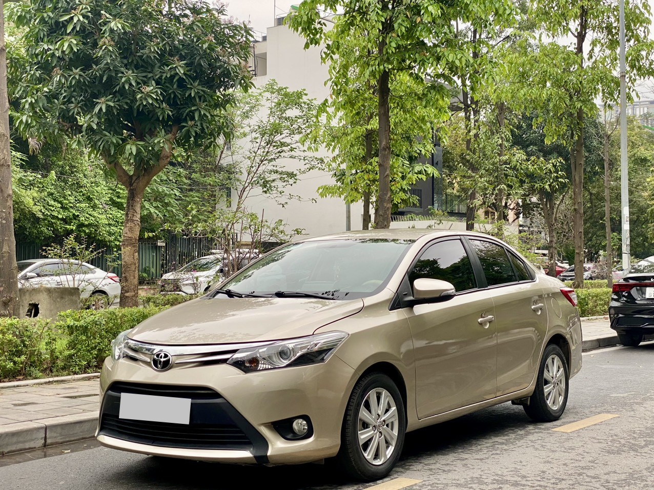 Toyota Vios G 1.5AT 2018  màu vàng cát (đã bán)