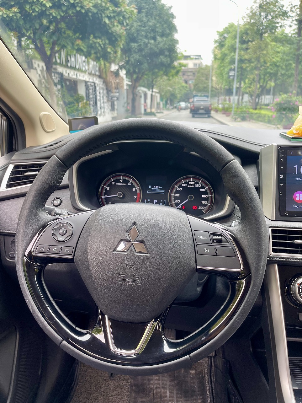 Mitsubishi Xpander 1.5 AT 2020 màu đen (đã bán)