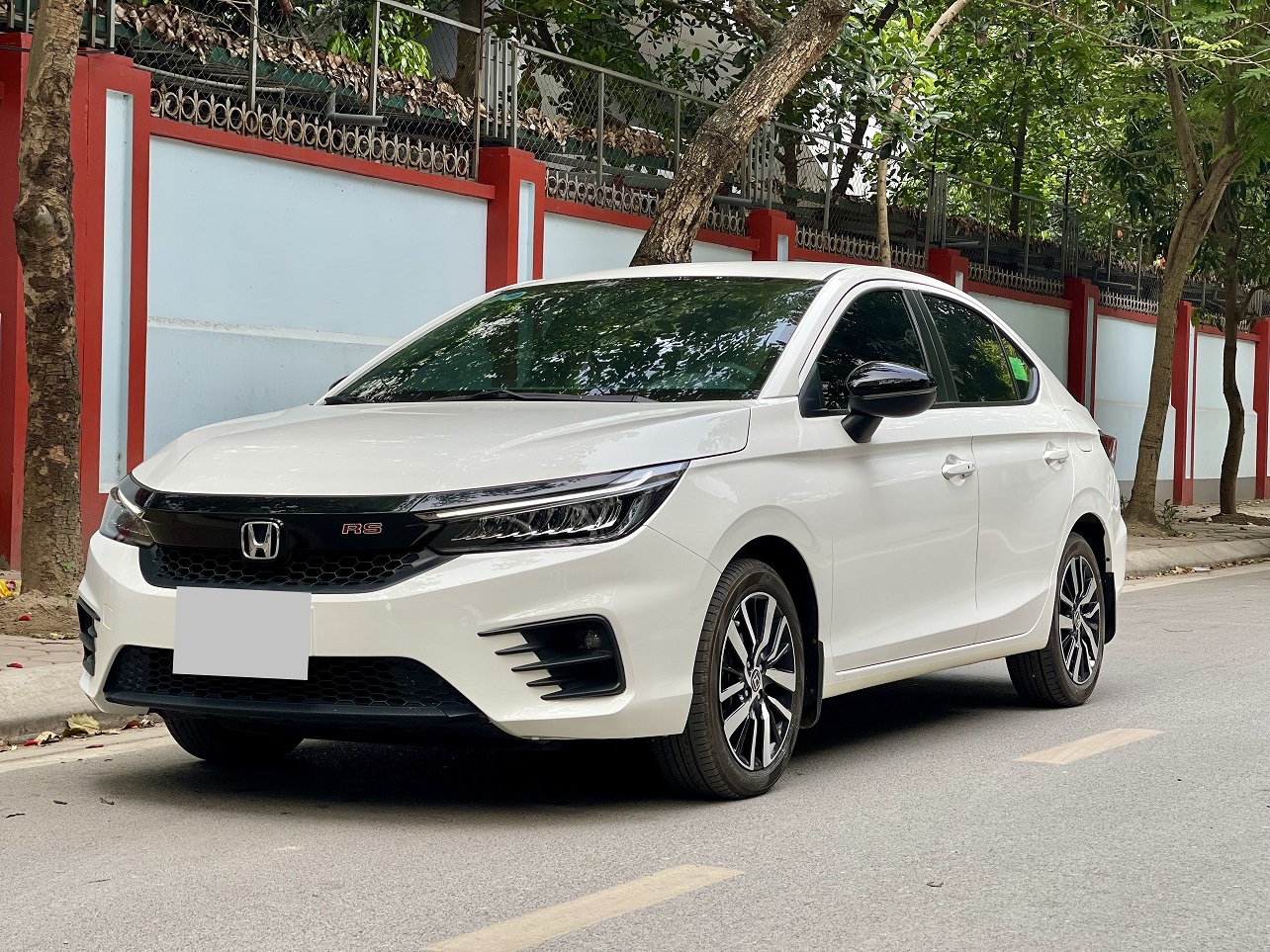 Honda City RS 1.5AT 2023 màu trắng