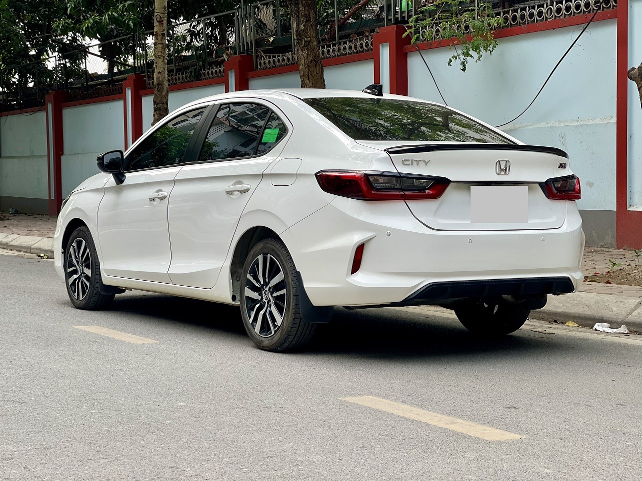 Honda City RS 1.5AT 2023 màu trắng