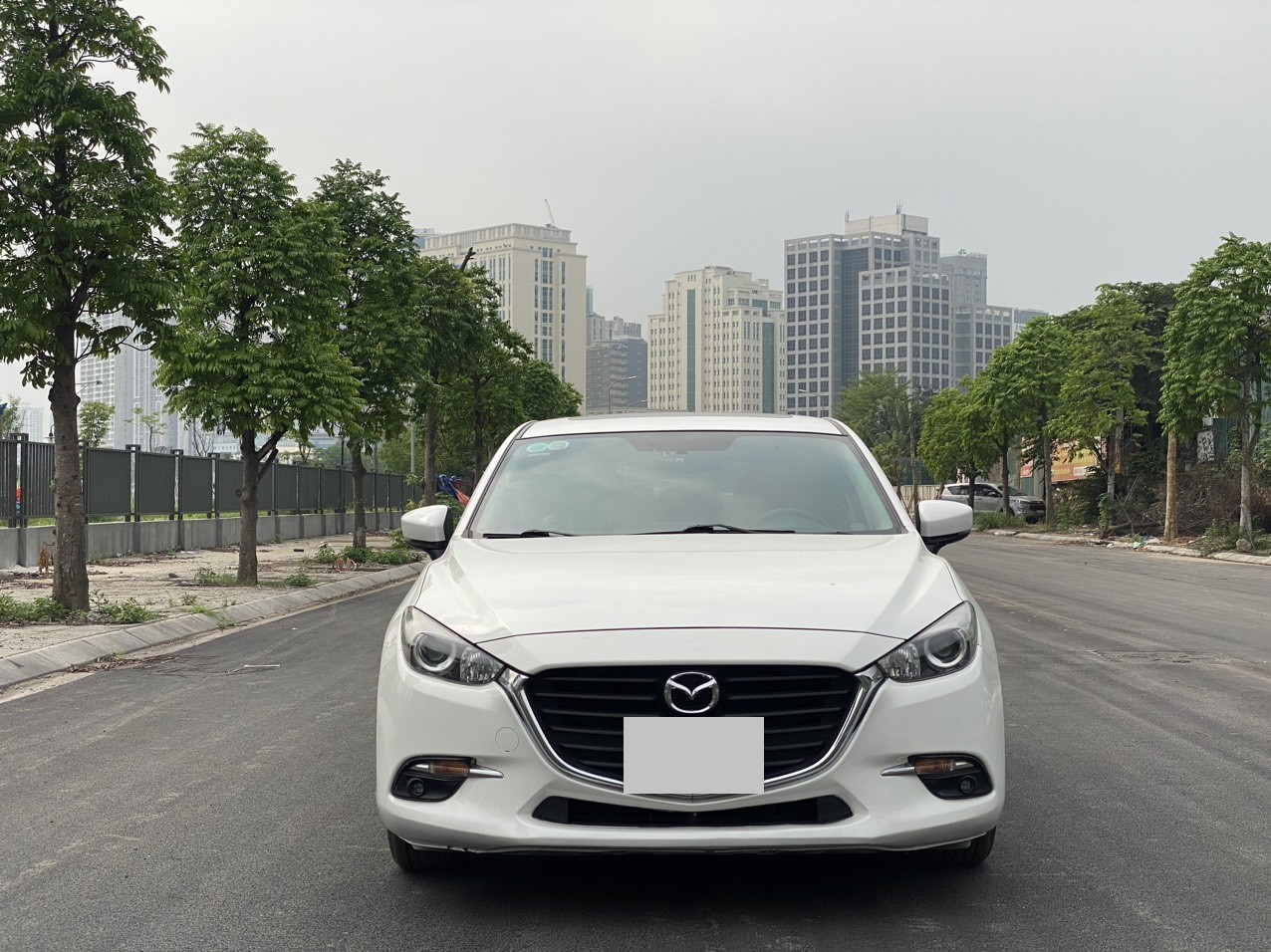 Mazda 3 1.5AT 2017 màu trắng (Đã bán)