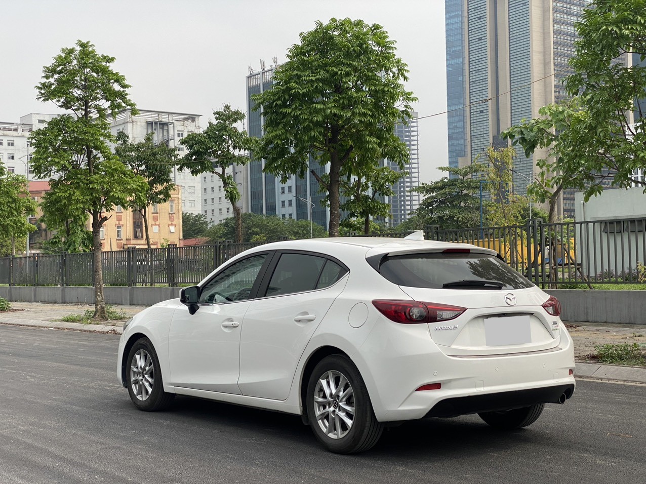 Mazda 3 1.5AT 2017 màu trắng (Đã bán)