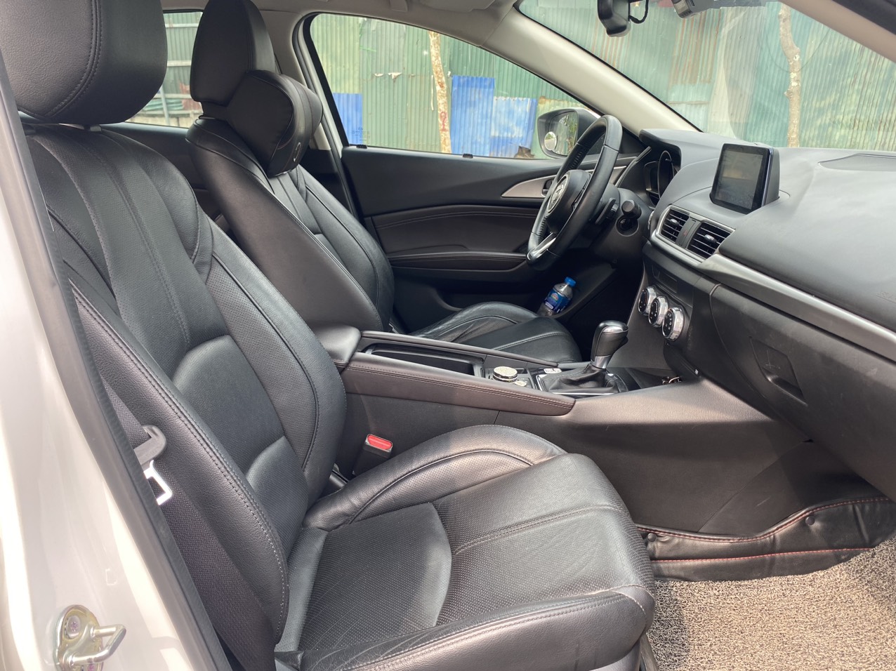 Mazda 3 1.5AT 2017 màu trắng (Đã bán)