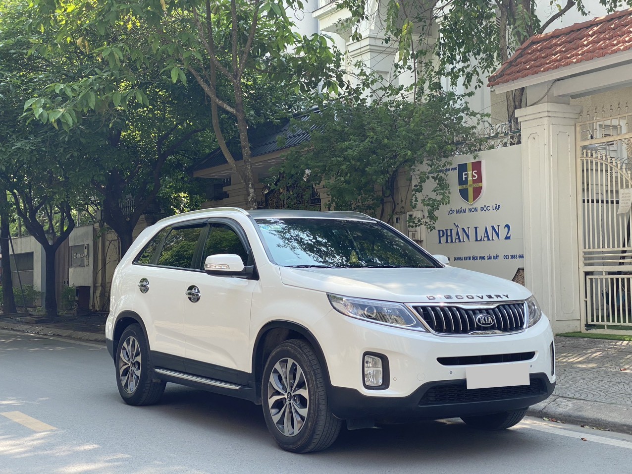 Kia Sorento 2.4 GAT 2018 màu trắng (đã bán)