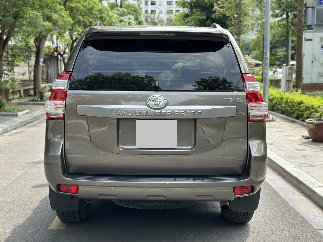 Land Cruiser Prado TXL 2.7L máy xăng 2014 (đã bán)